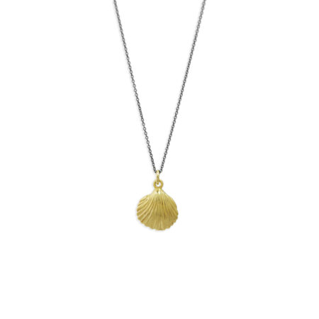 Sterling silver Clam pendant gold plated