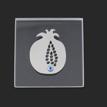 Plexiglass with pomegranate