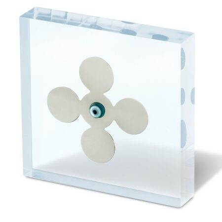 Decorative plexiglass with cross