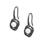 Silver oval pendant earrings with pearl - Image 3